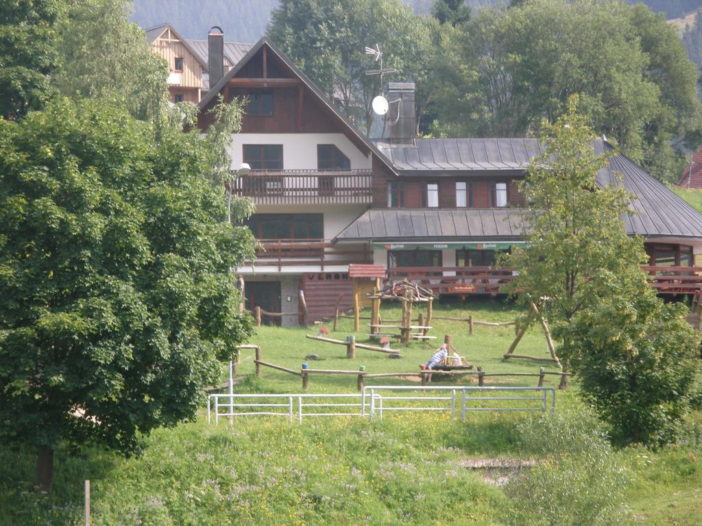 Pecka Penzion Pec pod Sněžkou Exterior foto